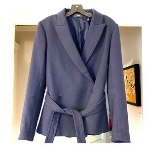 NWOT versatile blue Theory jacket